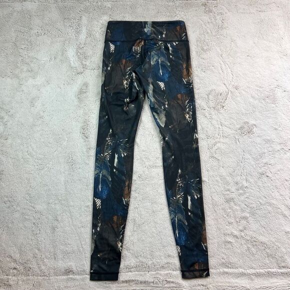 Lululemon Rare Wanderlust Leggings Wander Onder Pant Sz 4 Compass Seawheeze Logo - Picture 8 of 10